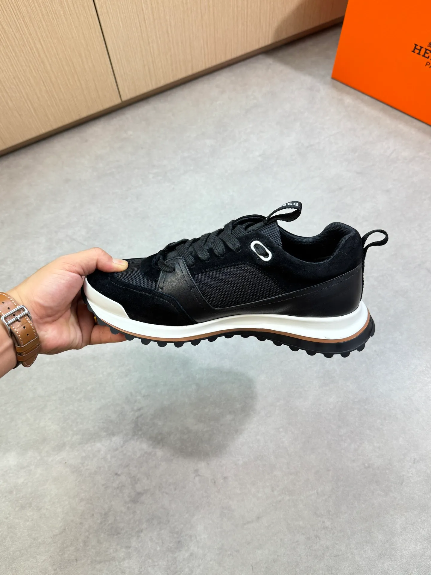 Men's shoes 💰700 [HERMES] Hermès - High-end quality original order·Casual sports shoes - Upper: 🔝Nappa calfskin, suede sheepskin leather, brand high mercerized canvas, tongue. Heel. Brand logo webbing - Inner: brand canvas, foot pad; water-dyed cowhide - Outsole: ultra-light T men's shoes 💰U foam·rubber; two-color molded outsole -Ultra-high quality control·Fine workmanship: highlighted (high-end·nobility·grade) -Size: 39-44 (38, 45, can be customized)·0118